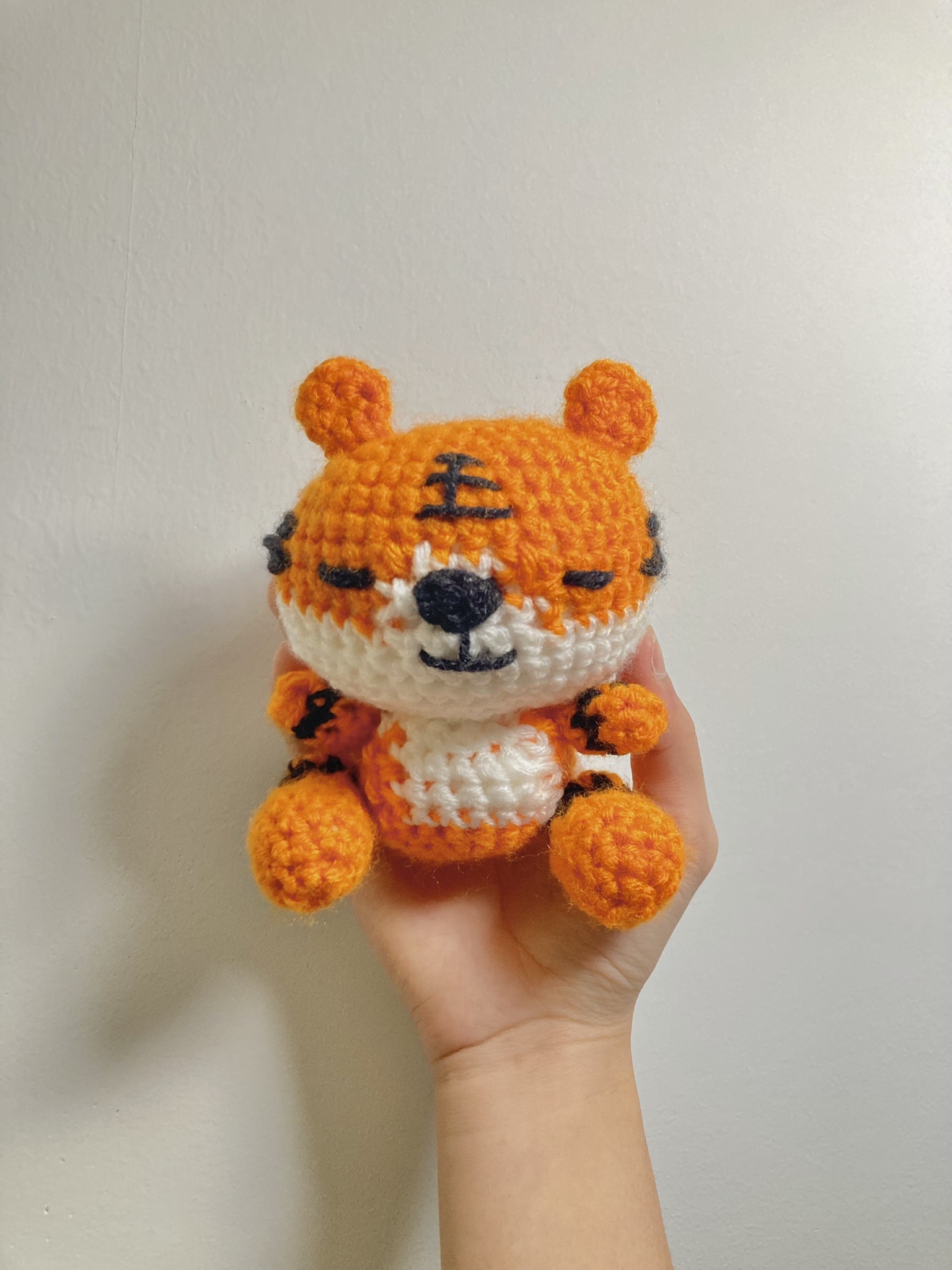 An orange crochet tiger